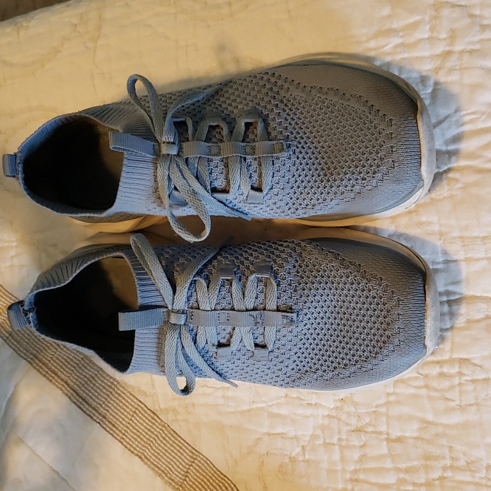 Faux lace Skechers light blue